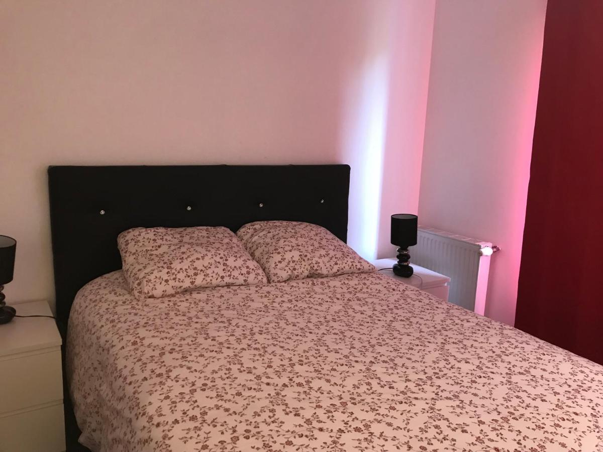 chambre d'hote Disneyland esprit Bussy-Saint-Georges Extérieur photo